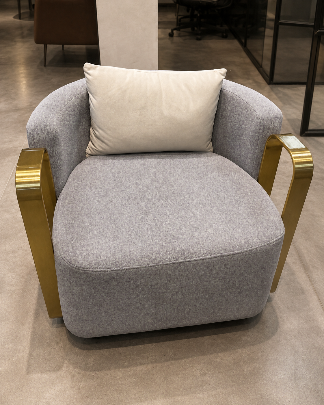 Pebble Chair